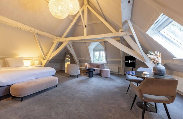 Comfort and Convenience Near Roermond with Outdoor Garden and Dining!