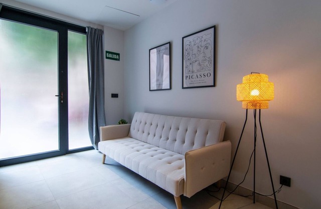 Comfort and Style for 3 in Morvedre