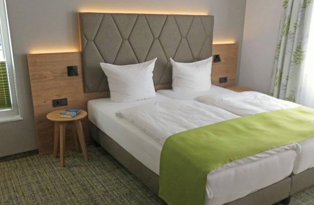 Comfort double room National Park 32sqm, shower/WC - Diamanthotel Idar-Oberstein