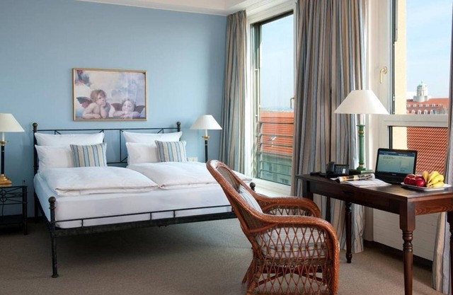 Comfort room - Hotel Elbflorenz Dresden