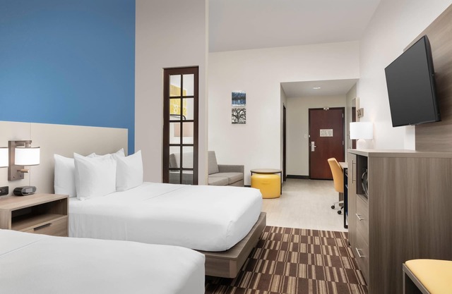 Comfort Suites Lake City