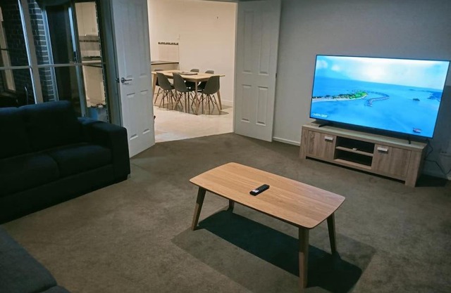 Comfortable 3-bedroom home with two car garage