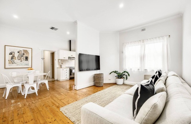 Comfortable and Convenient Family Home