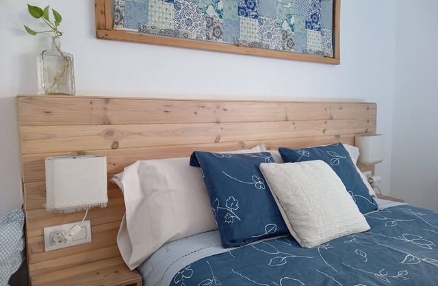 COMFORTABLE GROUND FLOOR, IN OLD TOWN