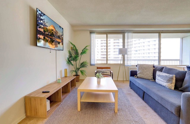 Comfortable & Spacious Stay Near Reagan Airport