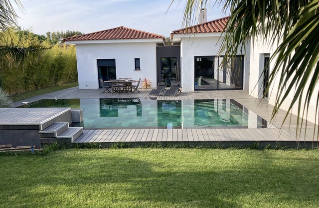 Comfortable villa between Hyeres and Carqueiranne from Saturday to Saturday