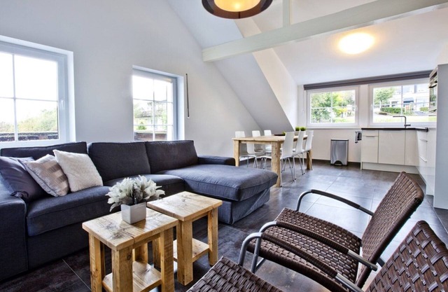 Comfortably furnished child-friendly apartment and close to the Neuastenberg ski slope