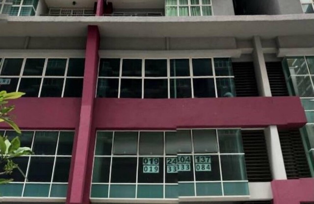 Comfy and cozy room at Pacific Place Condominium