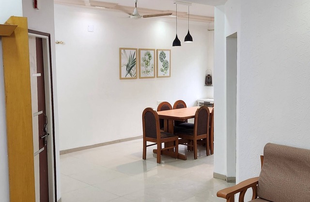 Comfy Homestay at Prime Location — everything within 5 miles