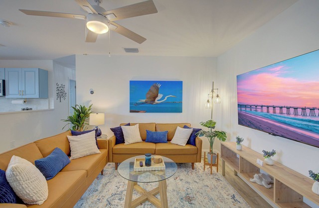Comfy King Beds Exceptionally Clean 1 Mi 2 Honeymoon Isle Beach Pass Included