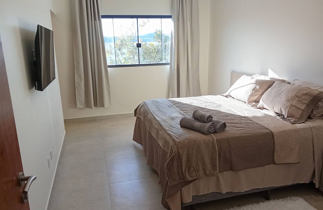 Contact with nature in a spacious, cozy and comfortable house.