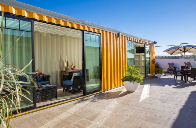 Container Inn Hotel Aeropuerto