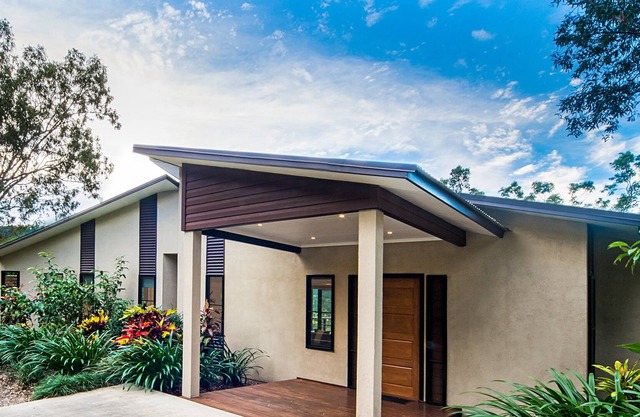 Contemporary Luxury with stunning views and spa