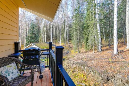 Convenient Fairbanks Guest Suite with Grill!