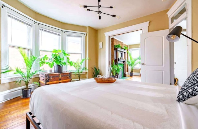Convention - Parking Free - Short North - King Bed