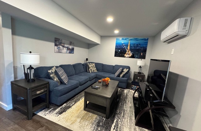 Copper Ridge! New Lovely 2 bedroom unit! 1200 sqf