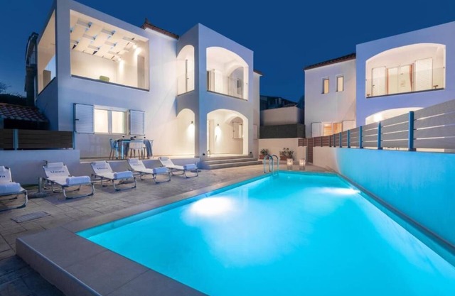 Coral Bleu Villa with Private Pool