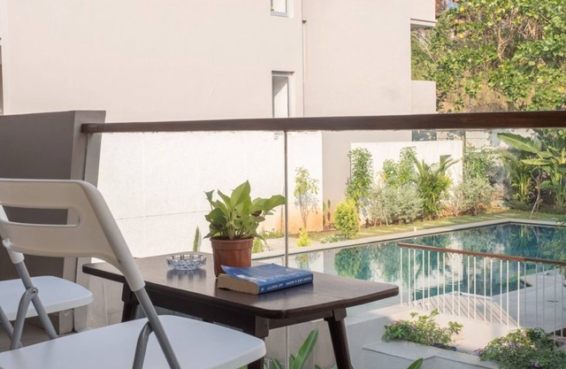 Coral Dip Retreat by Da Alohas, a private plunge pool luxury apartment