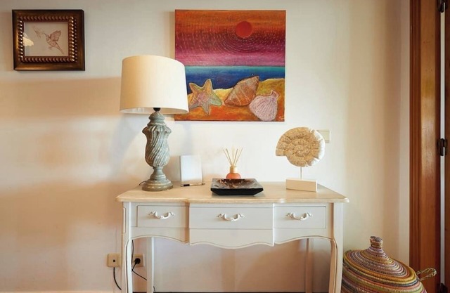 CORAL VILLA, a charming landscape close to the beach, best choice for families