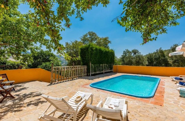 Cortijo Coracho Osuna by Ruralidays