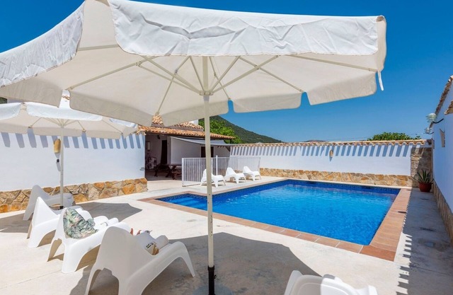 Cortijo El Llano de Priego Priego de Córdoba by Ruralidays