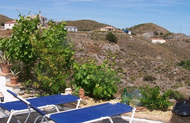 Cortijo Fuente Arriba - Casa Música Lubrín by Ruralidays