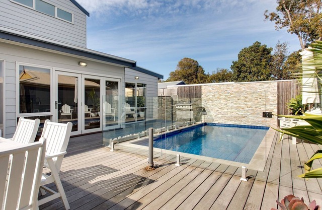 Cosmopolitan In Mornington