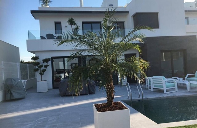 COSTA BLANCA VILLA SEA AND SALTWATER VIEW