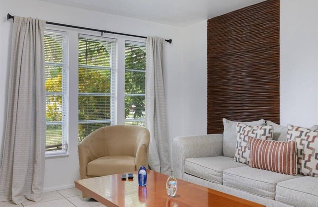 Costerra Naples 2BED