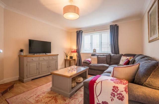 Cosy 4BR Cottage in Great Glemham Village