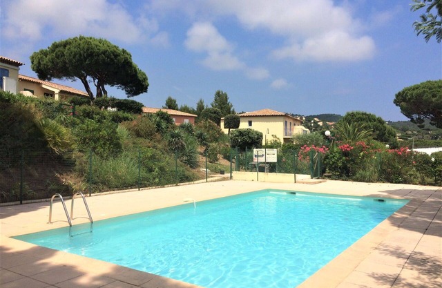 Cosy apartment for 6 guests with pool, WIFI and terrace