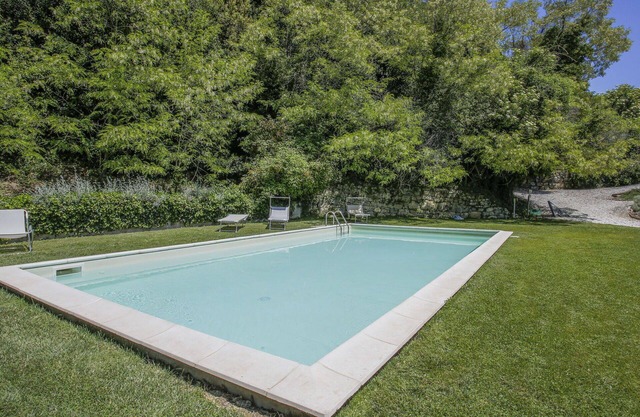 Cosy apartment in villa for 3 guests with WIFI, pool, TV and pets allowed