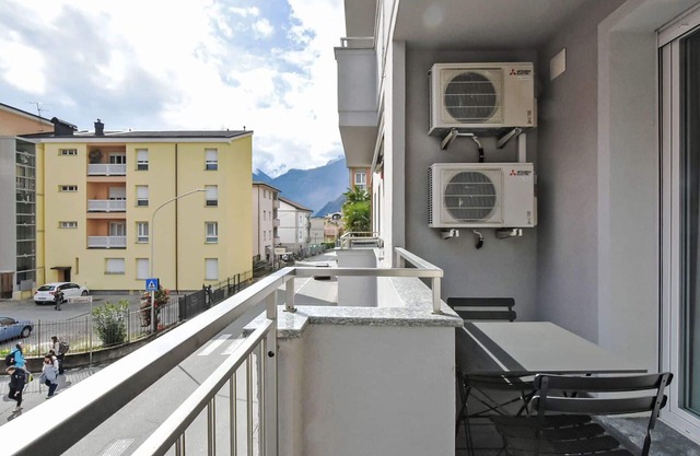Cosy apartment for 4 people with A/C, WIFI, TV and terrace