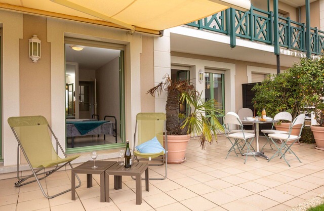 Cosy apartment for 4 people with WIFI, TV, balcony and pets allowed