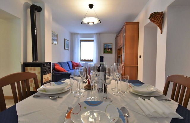Cosy apartment for 4 people with WIFI and TV