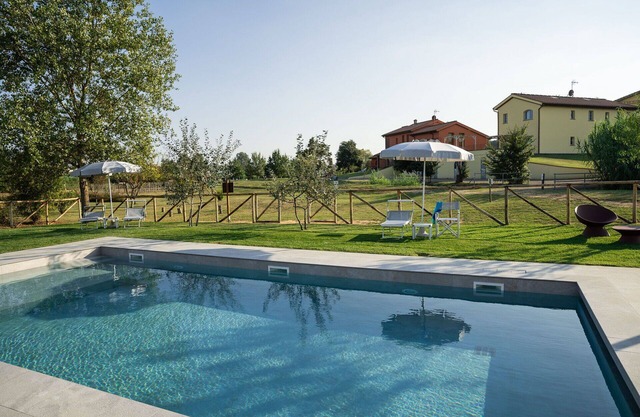 Cosy apartment in villa for 4 guests with A/C, WIFI, pool and TV