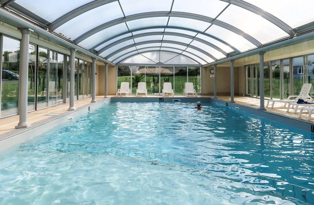 Cosy apartment in villa for 6 people with pool, WIFI, TV, terrace and pets allowed