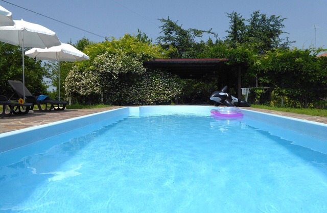 Cosy apartment in villa for 10 people with pool, A/C, WIFI and terrace