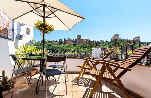 Cosy Apartment with Terrace Facing Alhambra. Lorca