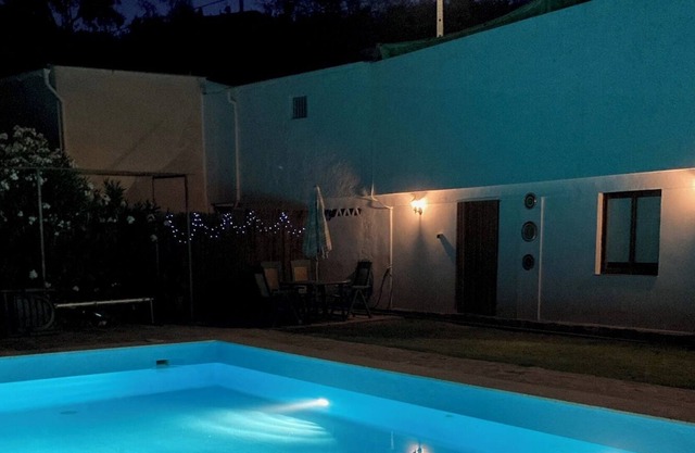 Cosy Cottage, With Access to Large Private Pool, in Great Countryside. Explore!