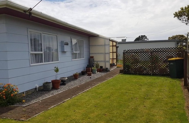 Cosy family cottage home in a great location