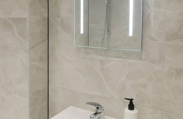 Cosy High Street Retreat