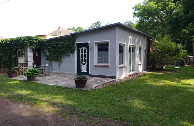 Cosy holiday bungalow near the lake in the forest