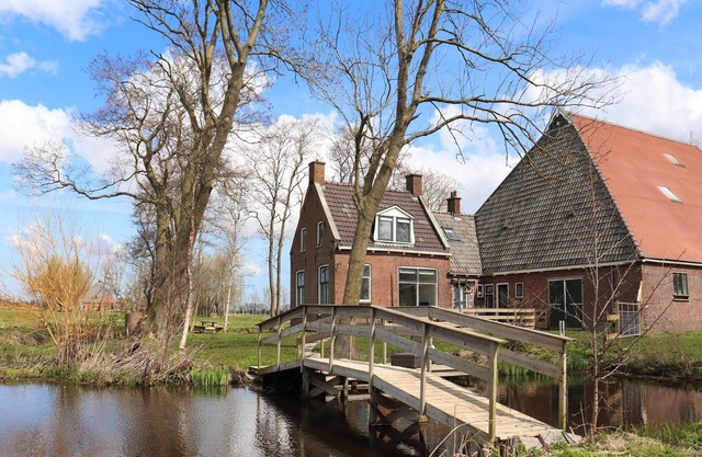 Cosy Holiday Home in Suwald with Hot Tub