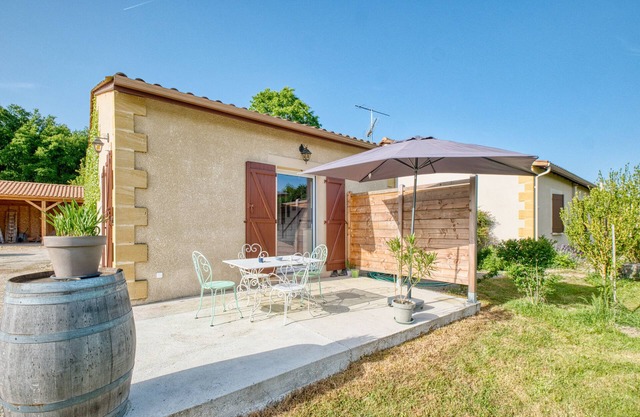 Cosy House in the Heart of the Vineyards near Bergerac – Nature, Tranquility & Getaway in Périgord Pourpre
