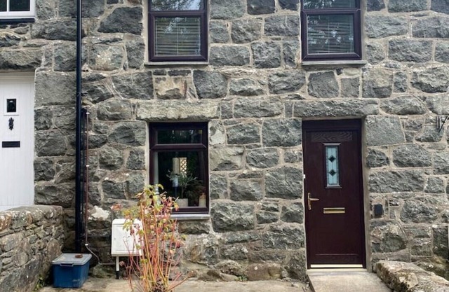 Cosy retreat: The Fishermans Cottage in Beautiful Snowdonia, pet friendly