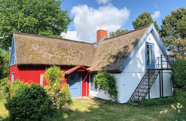 Cosy thatched house near Zingst, unobstructed view of Bodden and Sunset