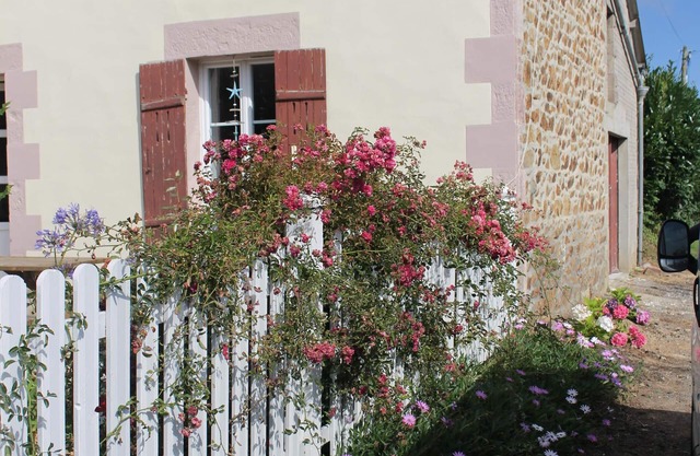 Cottage 7 to 9 people in the Bay of Saint Brieuc 200m from the beach!