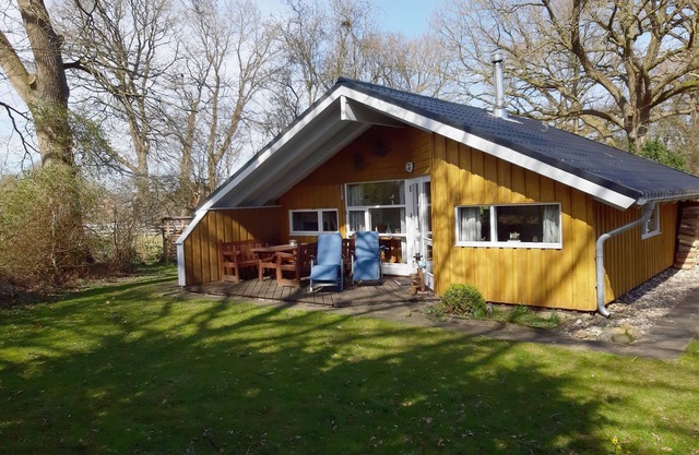 Cottage for 4 guests with 48m² in Brekendorf (10198)