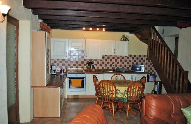 Cottage for 5 people quiet with swimming pool Bay of St Brieuc
